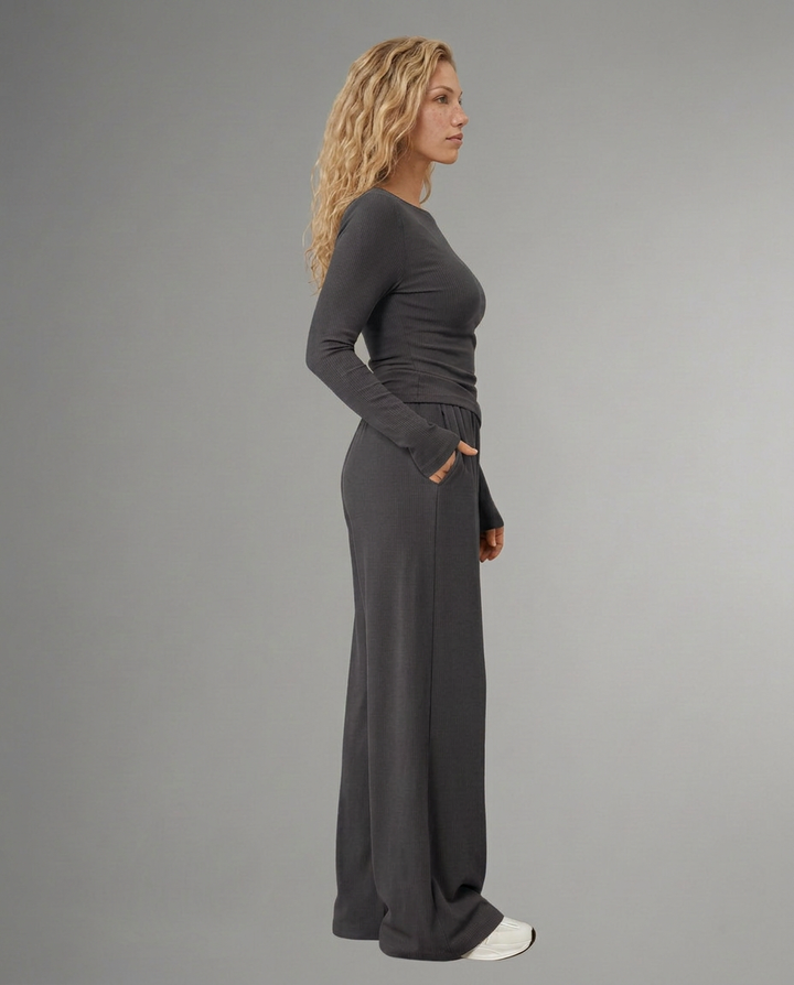 Shari | Top and Pants Set with Relaxed Fit
