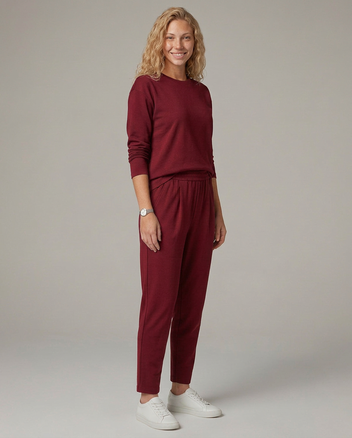 Vera | Two-Piece Set with Tapered Pants
