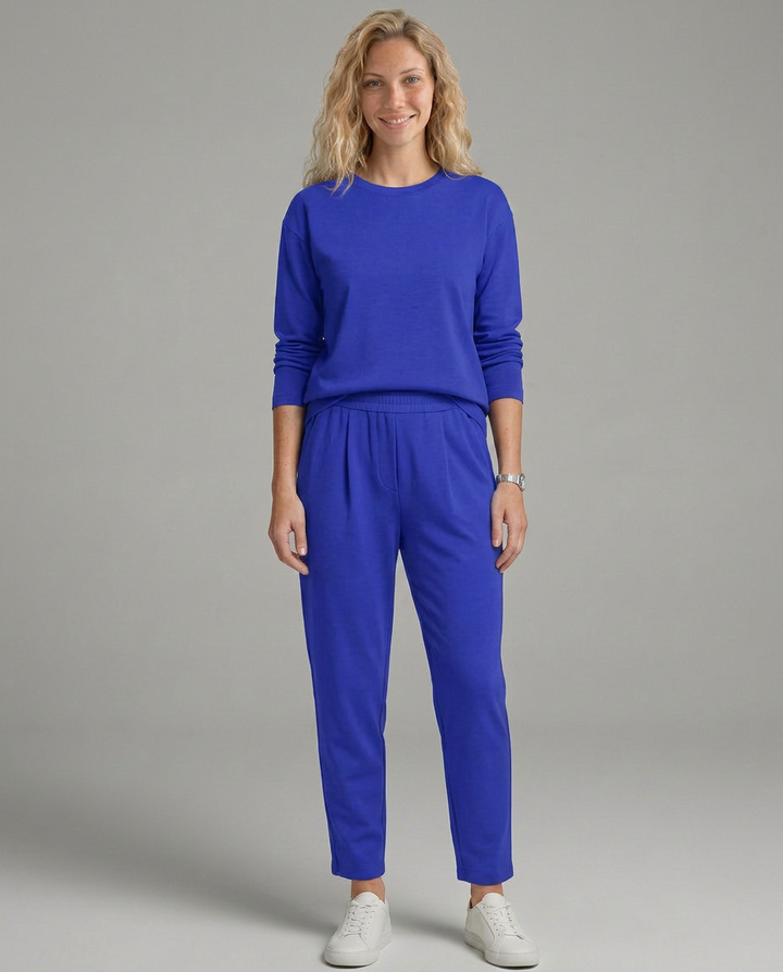 Vera | Two-Piece Set with Tapered Pants