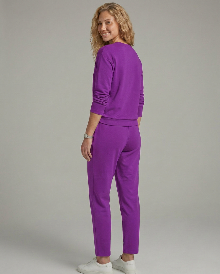 Vera | Two-Piece Set with Tapered Pants